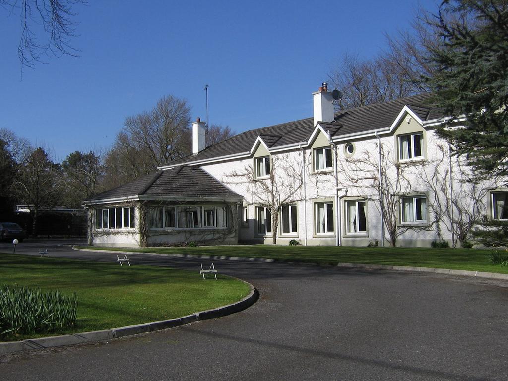 Sea Dew B&B Tullamore Exterior photo