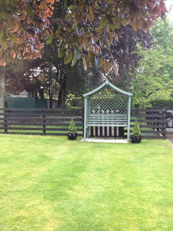 Sea Dew B&B Tullamore Exterior photo